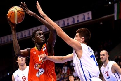 Ilimane Diop, durante el partido por el bronce.