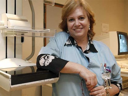 María Teresa de Cepeda, en la unidad de radiología mamaria del hospital Clínico de Madrid.