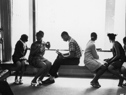 Estudiantes de la Universidad de Columbia, hacia 1960.