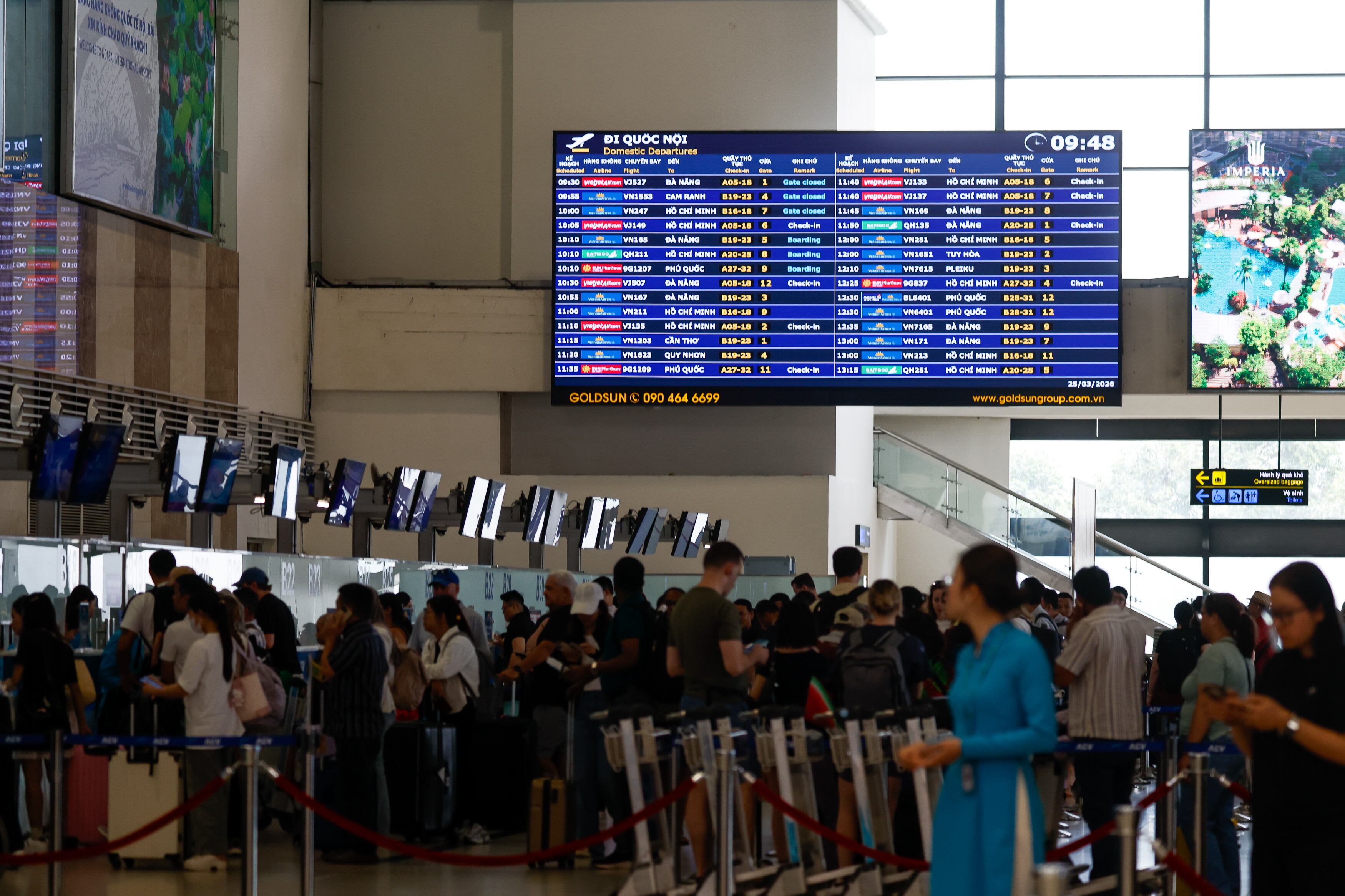 ¿Qué están haciendo las aerolíneas ante el alza del petróleo? De billetes más caros a la rebaja de previsiones