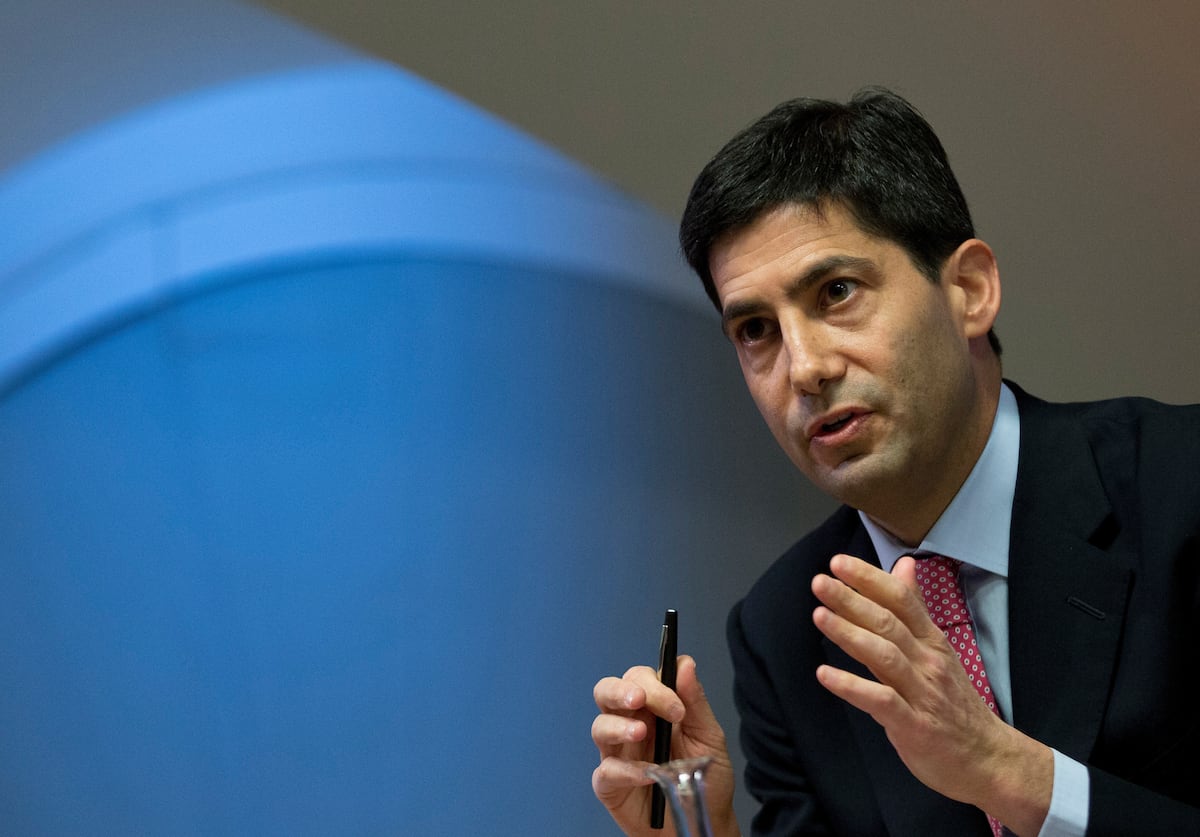 Kevin Warsh defiende la independencia de la Fed en el Senado