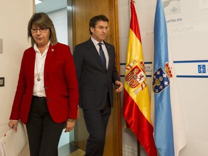 El presidente de la Xunta junto a la conselleira