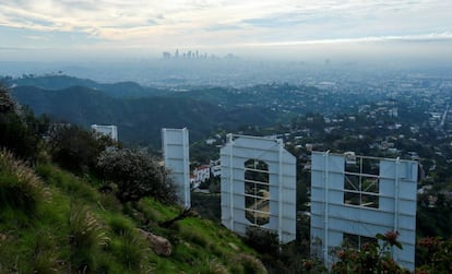 La ciudad de Los Ángeles, vista desde el cartel de Hollywood.