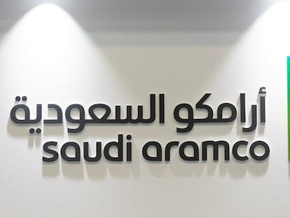 Arabia Saudí se prepara para vender un nuevo paquete de acciones de Aramco, la mayor petrolera del mundo