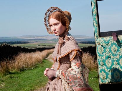 Mia Wasikowska: «Me gusta la moda como expresión artística»