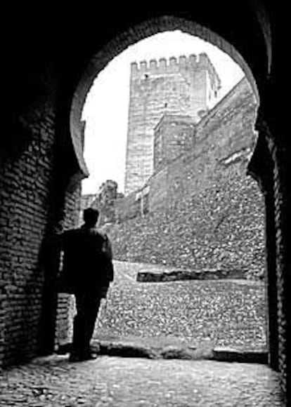 Aspecto del Camino de Ronda de la Alcazaba.