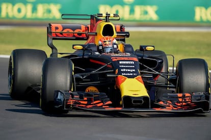 Max Verstappeny su Red Bull.