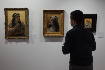 Las odalistas de Joaquim Agrasot de le exposición 'Viaje a Oriente' del museo Diocesano de Barcelona. 
