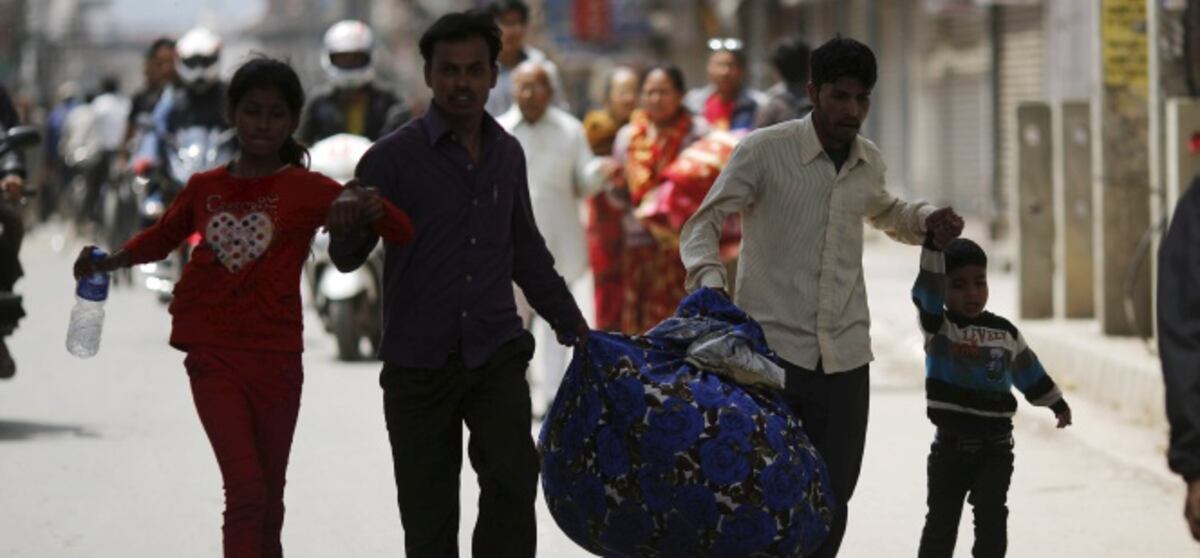 La cifra de los muertos en el terremoto de Nepal alcanza los 2.357 ...