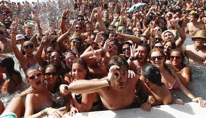 Asistentes al festival Arenal Sound de Burriana en la pasada edici&oacute;n.