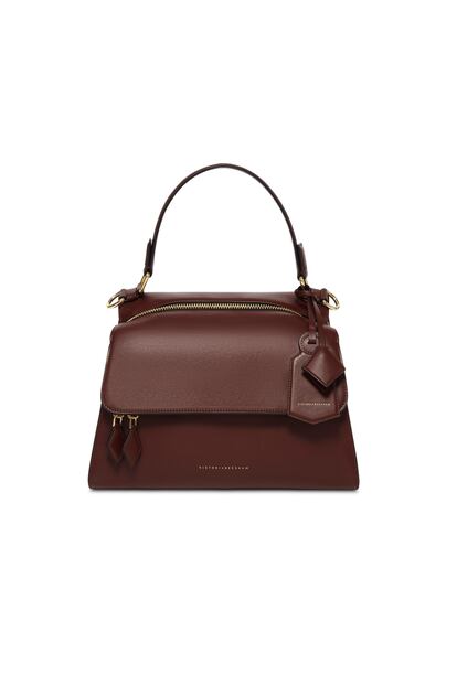 Bolso en piel chocolate de Victoria Beckham.