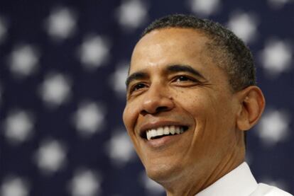 Obama se dirige a los empleados de una fábrica de Indianápolis en mayo pasado.