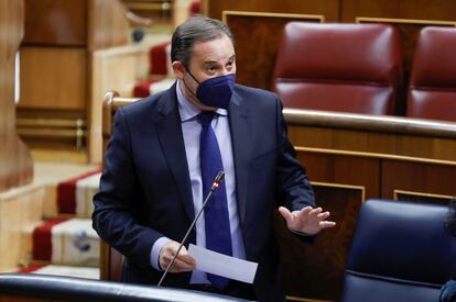 El ministro de Transportes, José Luis Ábalos, este miércoles en el Congreso.