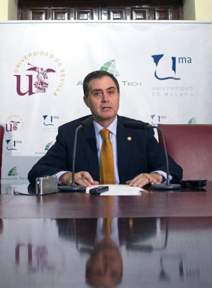 Joaquín Luque, exrector de la Universidad de Sevilla.