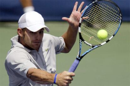 El estadounidense Roddick, durante la final del Masters Series de Cincinnati, en la que ha ganado al español Ferrero.