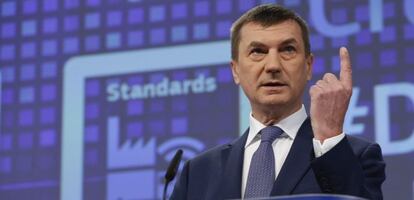 El responsable de Mercado &Uacute;nico Digital, Andrus Ansip, durante la rueda de prensa de hoy.