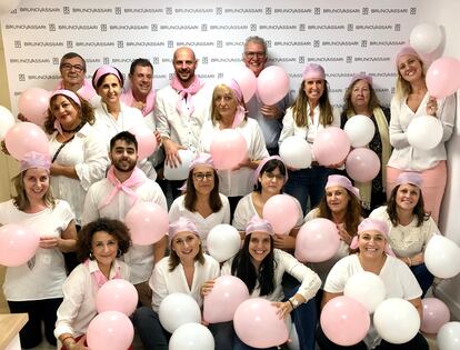 Campaña con el Hospital Clínico de Barcelona en la lucha contra el cáncer de mama.