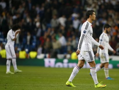 Cristiano Ronaldo abandona el terreny de joc.