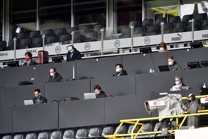 La tribuna de prensa del Borussia Dortmund-Schalke 04.