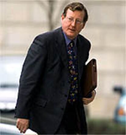 David Trimble, a su llegada esta mañana al palacio de Stormont.