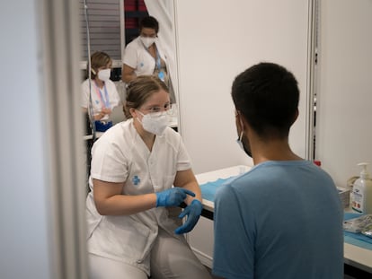 Inicio de la campaña de vacunación contra la Viruela del Mono en la Fira de Barcelona en septiembre de 2022.