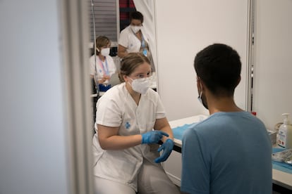 Inicio de la campaña de vacunación contra la Viruela del Mono en la Fira de Barcelona en septiembre de 2022.