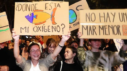 Manifestación en Cartagena en defensa del Mar Menor.