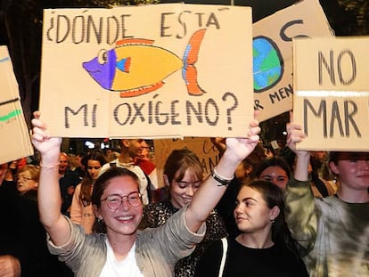 Manifestación en Cartagena en defensa del Mar Menor.