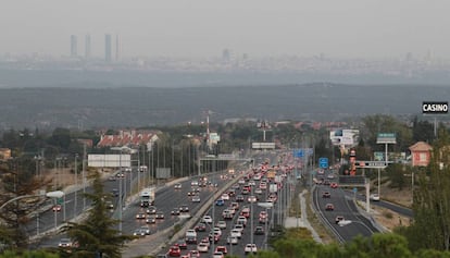 Vista de Madrid desde Torrelodones durante el último episodio de contaminación, en octubre de 2017.