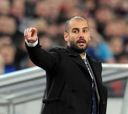 El entrenador del FC Barcelona, Pep Guardiola, durante el partido que enfrentó el martes 23 a su equipo con el VFB Sttutgart.