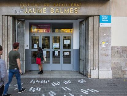 Entrada del Instituto Jaume Balmes de Barcelona