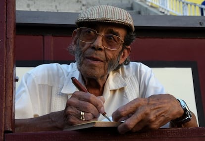 César Palacios, en un burladero de Las Ventas.