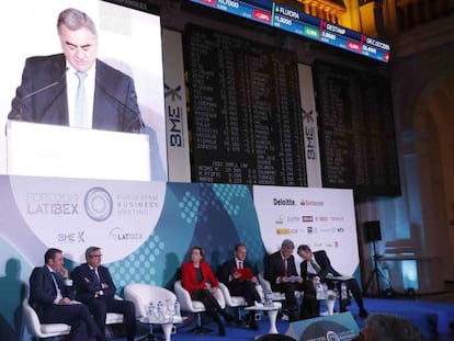 El consejero delegado de Bolsas y Mercados Españoles (BME), Javier Hernani, durante su intervención en la XXI edición del Foro Latibex.