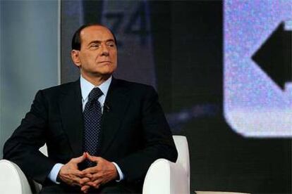 Silvio Berlusconi, anoche en el plató del programa televisivo <i>Matrix,</i> de Canale 5.