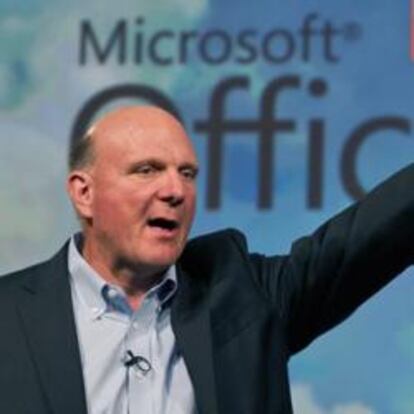 El consejero delegado de Microsoft, Steve Ballmer, en la presentación del Office 365