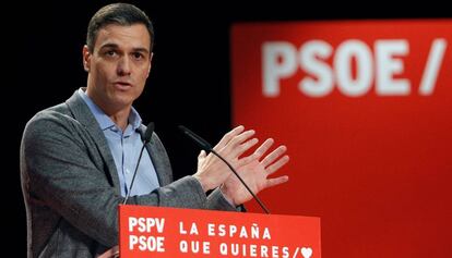 El secretario general del PSOE, Pedro Sánchez, en un acto en la Universidad de Alicante, este sábado.