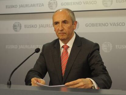 El portavoz Josu Erkoreka en la conferencia de prensa tras el Consejo de Gobierno