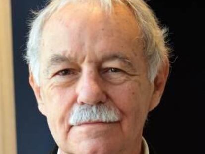 Entrevista con Eduardo Mendoza