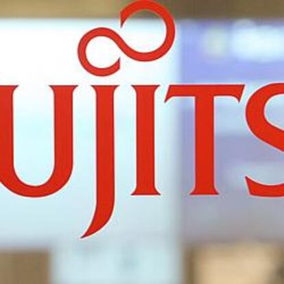 Fujitsu deja atrás el silencio y trata de acercarse a sus clientes