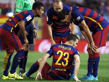 Vermaelen, en el momento en el que se lesionó.