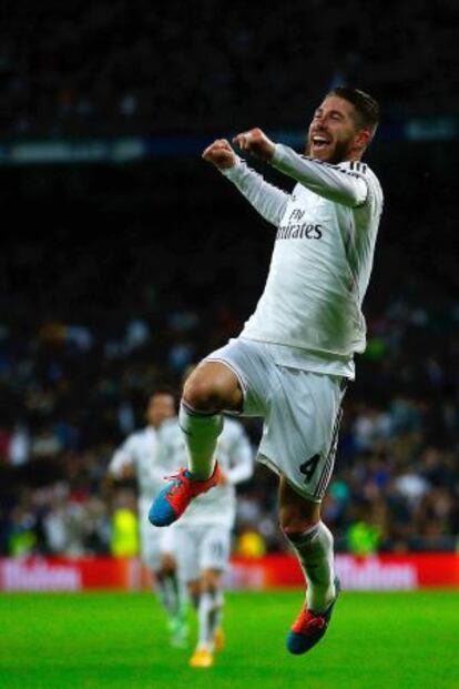 Ramos celebra su gol.