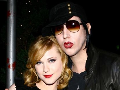 La actriz Evan Rachel Wood junto al cantante Marilyn Manson, en 2007.