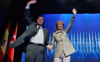 Baltasar Santos y Esperanza Aguirre, en un acto del PP en 2009.