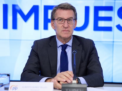 El presidente del Partido Popular, Alberto Núñez Feijóo, este lunes en el comité ejecutivo nacional del PP, en Madrid.