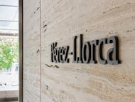 Logotipo de Pérez-Llorca, despacho de abogados.