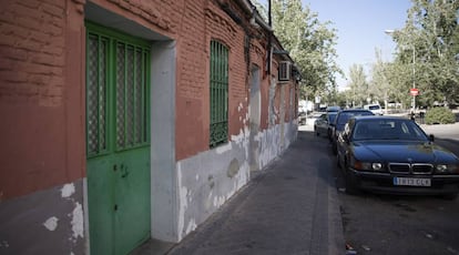 Las viviendas en la calle de Peironcely, 10, en Madrid. 