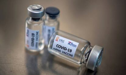 FILE PHOTO: The coronavirus disease (COVID-19) vaccine test in Thailand