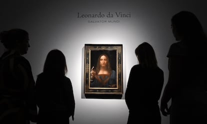 La obra 'Salvator Mundi', expuesta antes de ser subastada en 2017.