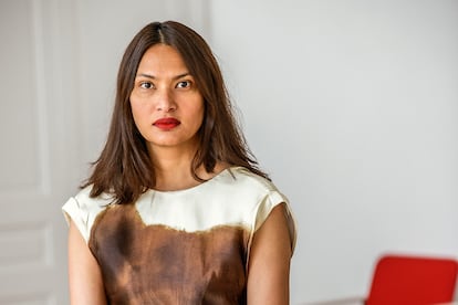 Rose Chalalai, en su casa de París.