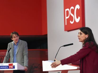 Javi López y Eliana Camps, durante el único debate de la campaña.